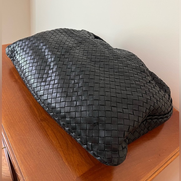 Authentic Vintage Bottega Veneta Slouch Handbag - Picture 3 of 13